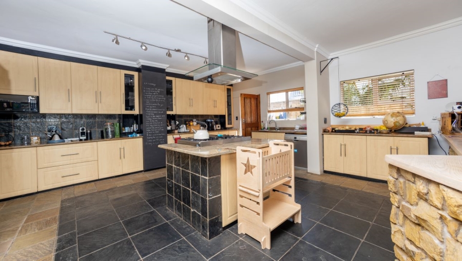 4 Bedroom Property for Sale in Bonnie Doone Eastern Cape